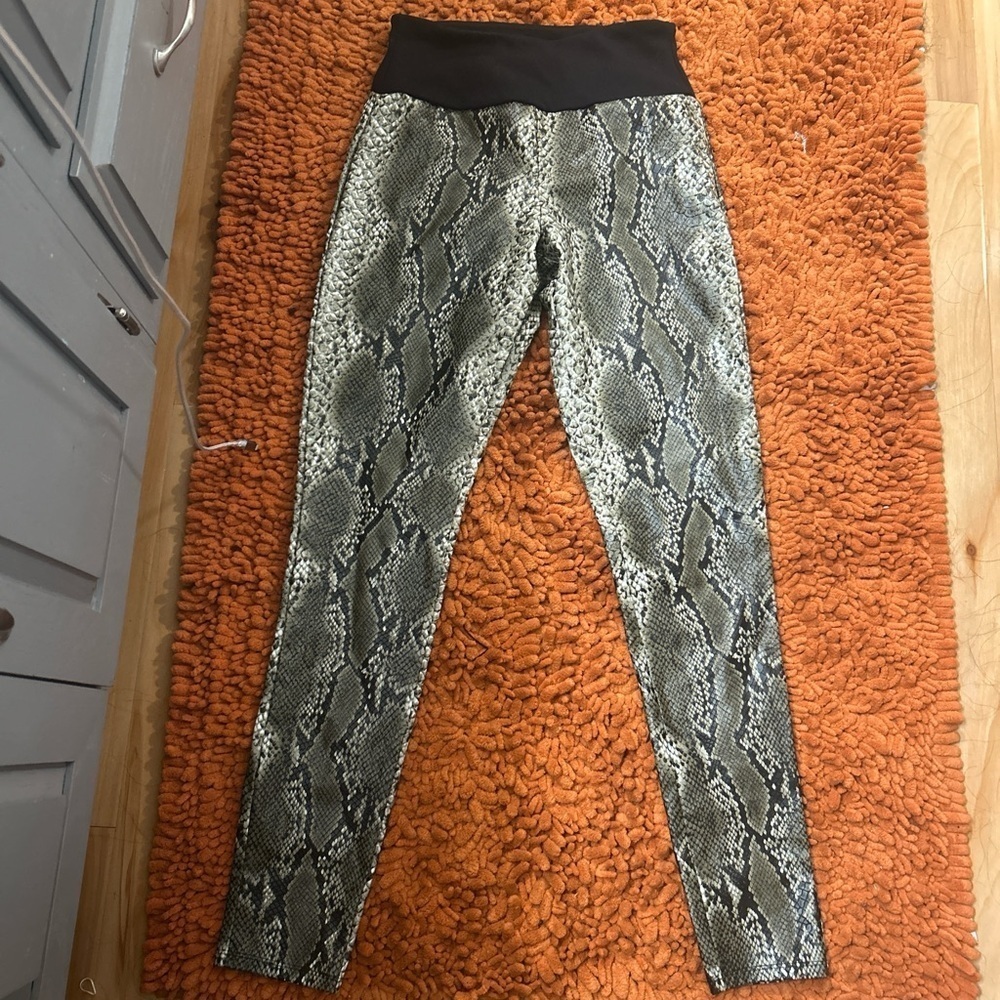Snakeskin Print Straight Leg Pants in Black and Gray
